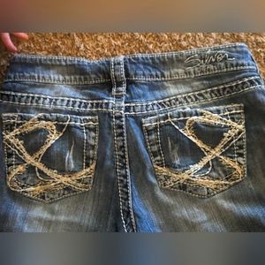 Silver Aiko Bootcut size 27R